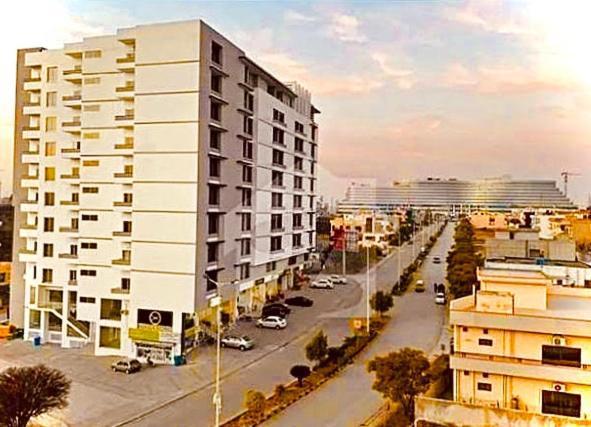 איסלמאבד Atrium High Suite 2Bed Family Apartment Near Giga Mall מראה חיצוני תמונה