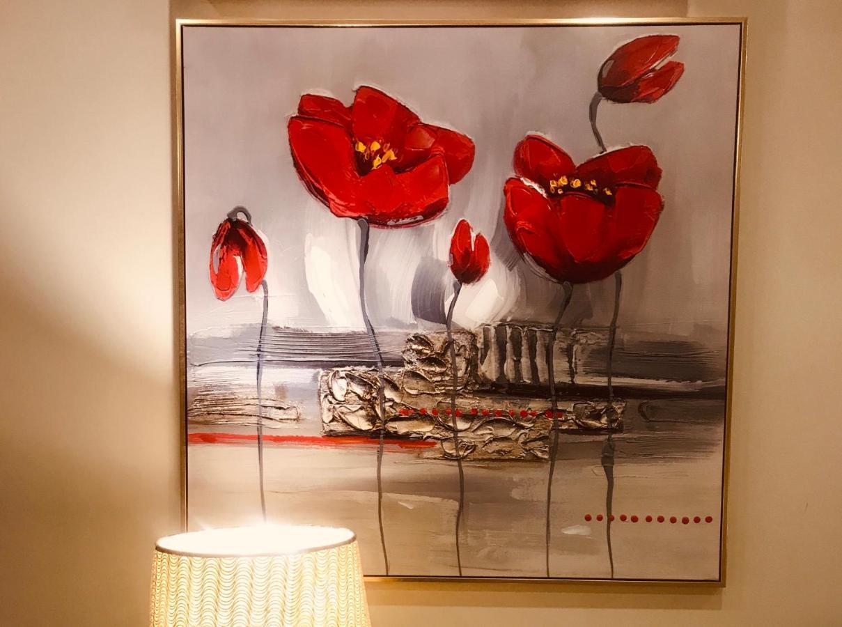 איסלמאבד Atrium High Suite 2Bed Family Apartment Near Giga Mall מראה חיצוני תמונה